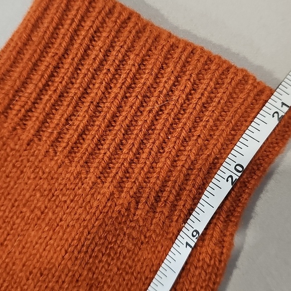 Polo Ralph Lauren half zip Orange Medium color discontinued/sold out. - Picture 9 of 10